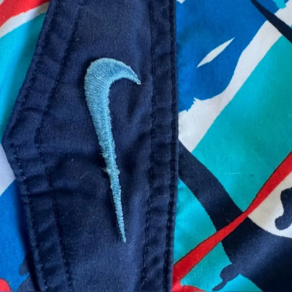Nike Swim Board Shorts Red White Blue Pattern Size XL